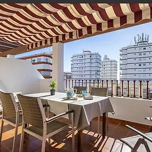 https://tico-con-vistas-al-mar-penthouse.1costadelsol.com