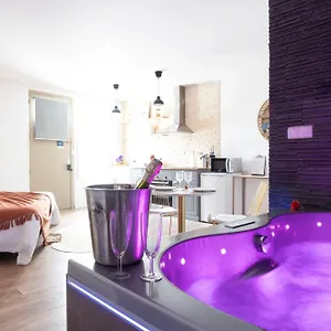 loft-romantique-spa-privatif-spa-noctambulles.fr-provencehotel.com/